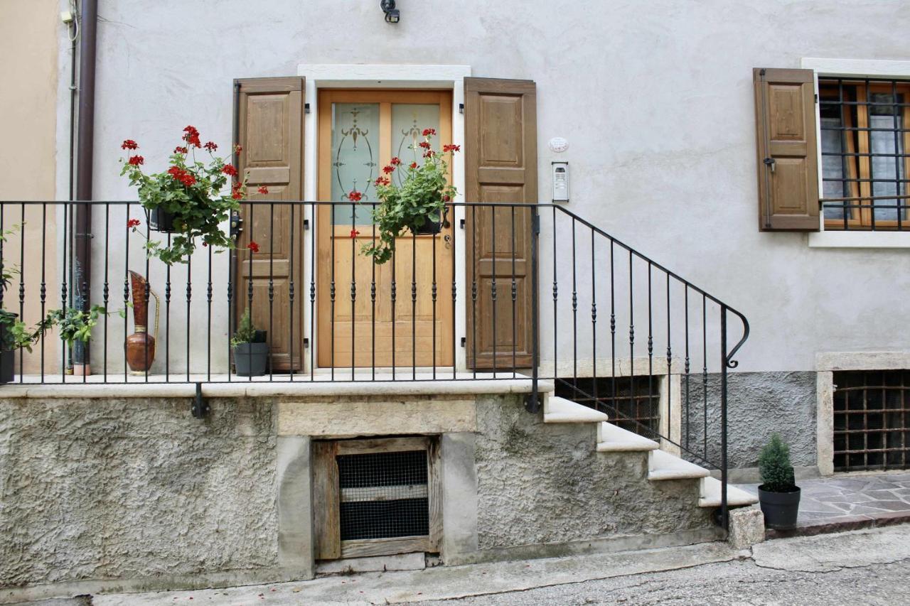 Casa Il Geranio Tenna Ospitar Exteriör bild