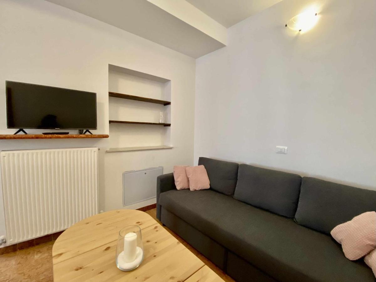 Casa Il Geranio Tenna Ospitar Exteriör bild
